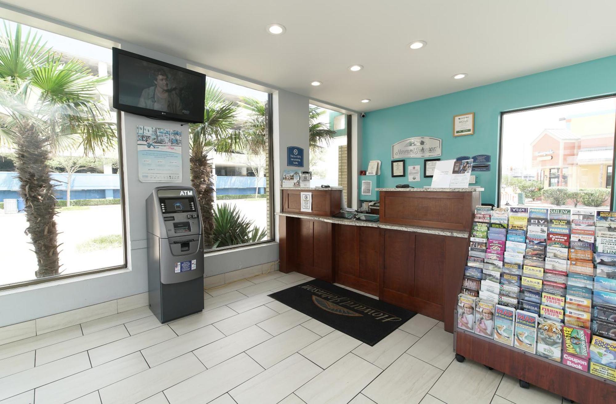 Howard Johnson By Wyndham Virginia Beach At The Beach Exteriör bild