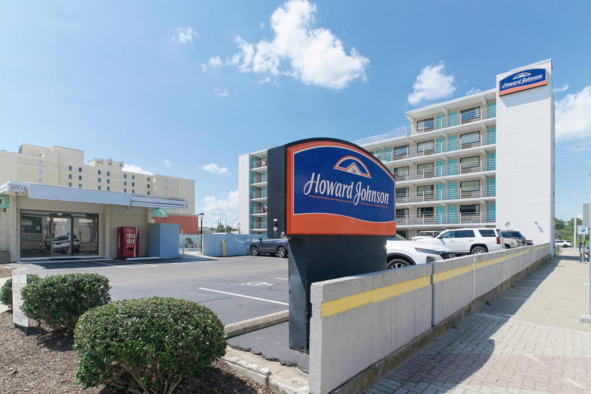 Howard Johnson By Wyndham Virginia Beach At The Beach Exteriör bild